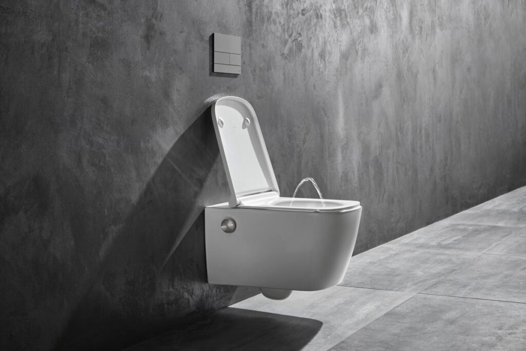TECEdrainway nastavlja niz međunarodnih uspjeha: Nakon iF GOLD AWARD 2026 osvojio i BIG SEE Product Design Award 2026 5 TECEneo: WC s funkcijom bidea s olakšanim rukovanjem / foto: TECE