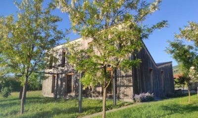 Obiteljska kuća Zajec od balirane slame / projekt: Marina Zajec, Arhitektura E.L.I. / photo: Marina Zajec