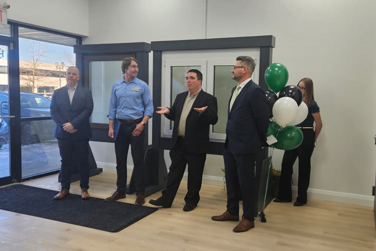 Svečano otvoren novi Marlex salon u Cabridge Toronto Canada, Marlex franšiza Luxvue / photo: Marlex