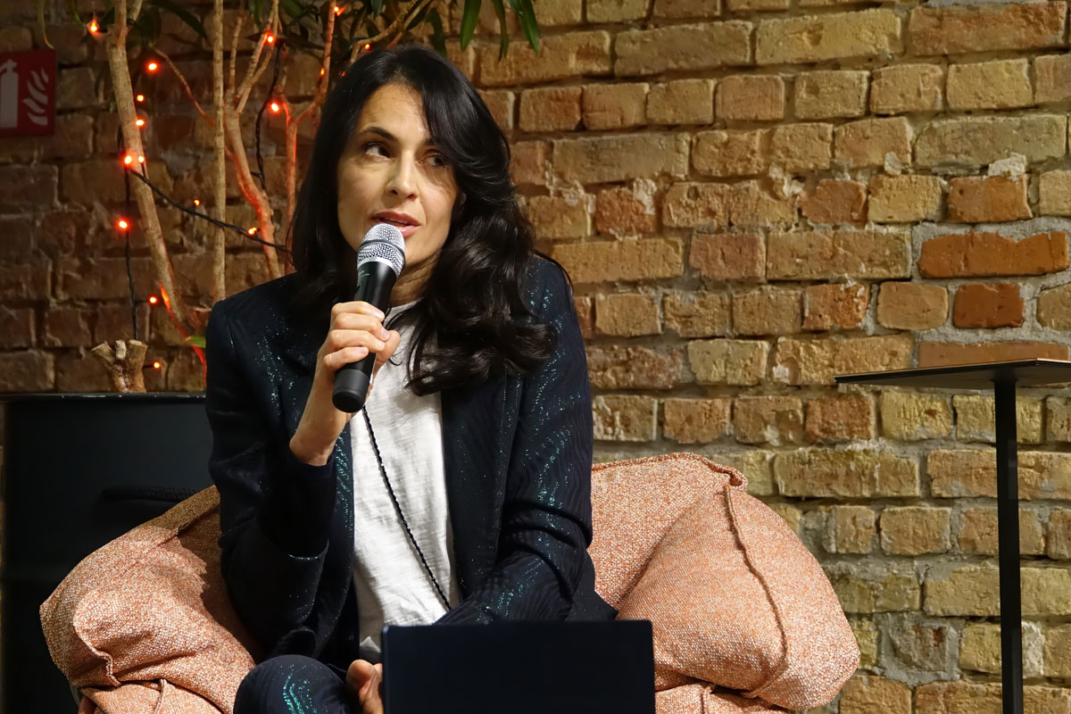 Kreativna Ura: Arhitektura i umjetnost - umjetničko djelo kao strukturni element prostora 3 Katarina Ivanišin na Kreativnoj Uri: Arhitektura i umjetnost - umjetničko djelo kao strukturni element prostora / photo: Aleksandra Dabanović