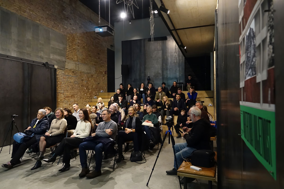 Kreativna Ura: Arhitektura i umjetnost - umjetničko djelo kao strukturni element prostora 2 Posjetitelji na Kreativnoj Uri: Arhitektura i umjetnost - umjetničko djelo kao strukturni element prostora / photo: Aleksandra Dabanović