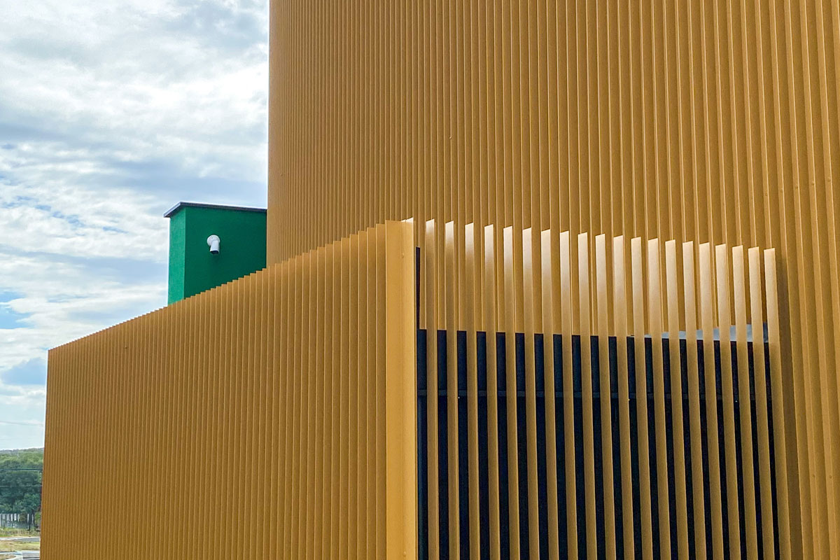 projekt: ASCOM-invest - Kada funkcija puca, a oblik pogodi cilj 9 projekt: RITOŠA-trgovine d.o.o. / autor projekta: ASCOM-invest d.o.o. / glavni projektant:Timea Marochihi dipl.ing.arh. / photo: Timea Marochihi i MICPRO d.o.o.