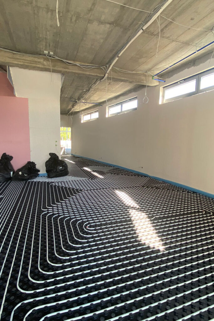 projekt: ASCOM-invest - Kada funkcija puca, a oblik pogodi cilj 7 projekt: RITOŠA-trgovine d.o.o. / autor projekta: ASCOM-invest d.o.o. / glavni projektant:Timea Marochihi dipl.ing.arh. / photo: Timea Marochihi i MICPRO d.o.o.