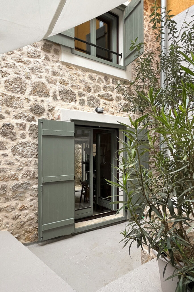 projekt: Studio Autori - Tihi luksuz stare Dalmacije 3 projekt: Stonehouse Zrmanja / autor projekta: Studio Autori / photo: Studio Autori