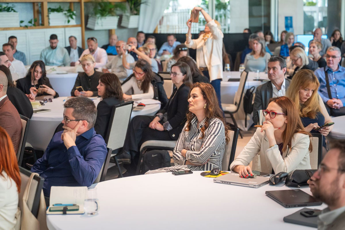 GBC Connect Forum pokazao: Zelena tranzicija traži zajednička rješenja države, industrije i financijskog sektora 3 Sudionici Foruma / photo: Tony Junaković