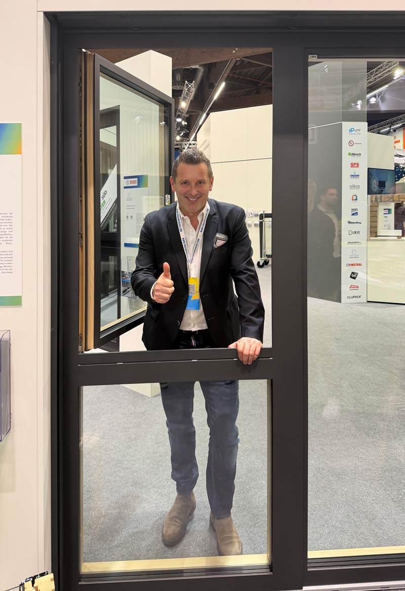 Održan sajam Fensterbau Frontale 2026 3 Predrag Rađen, urednik časopisa "Prozori+Vrata" i "grenef." na Fensterbau Frontale 2026