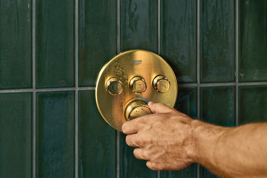 GROHE ActiveMassage mlaz podiže osjećaj zadovoljstva pod tušem 4 Podedešavanje GROHE ActiveMassage mlaza na tušu / photo: GROHE