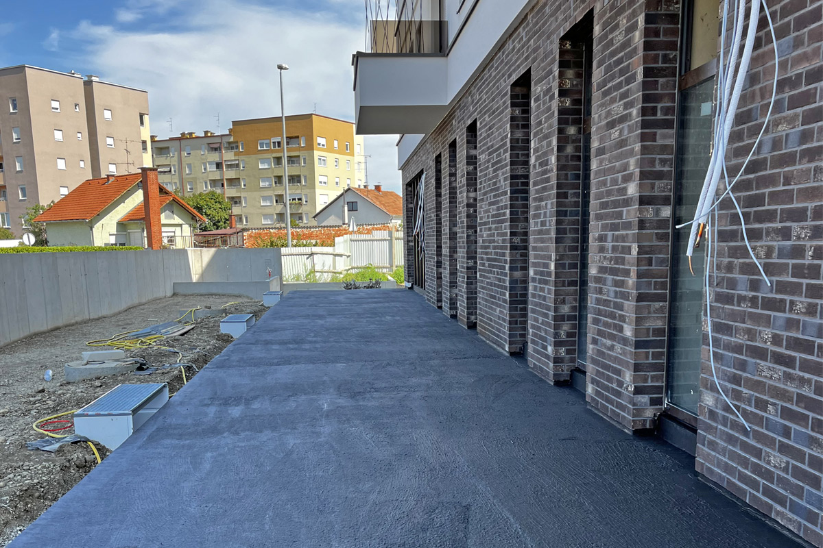 Hidroizolacija temelja i podrumskih dijelova građevine - Ključ dugotrajne zaštite objekta 1 Pravilno projektirana i izvedena hidroizolacija predstavlja dugoročnu zaštitu objekta od djelovanja vlage i vode / photo: SIKA
